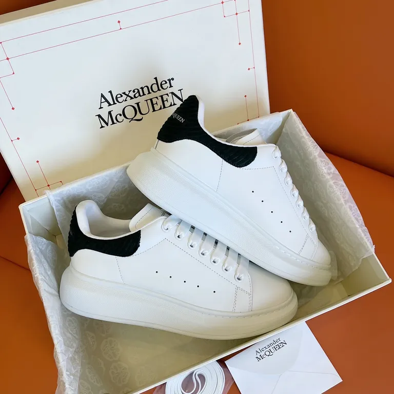 Alexander McQueen Shoe 